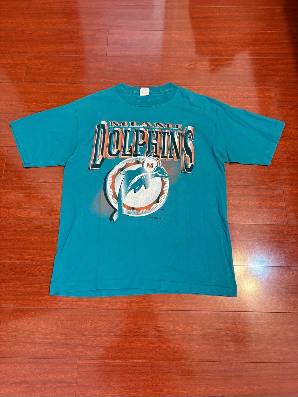 Men’s Vintage 1994 Miami Dolphins NFL Tee Shirt Size Large Made In USA